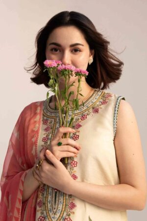 sobia nazir Lawn Collection 3 Pcs Suit 