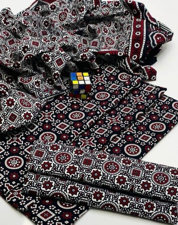 Traditional dress look ajrak style