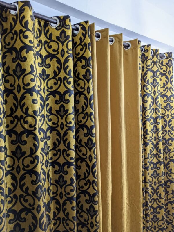 Curtains for drawing room