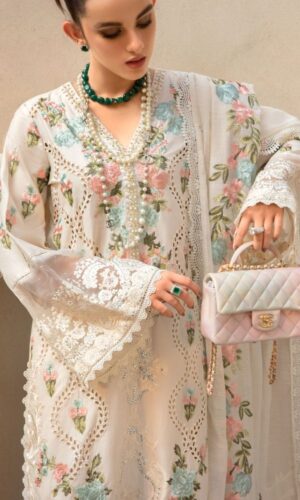 saira shakira crimson lawn 2024