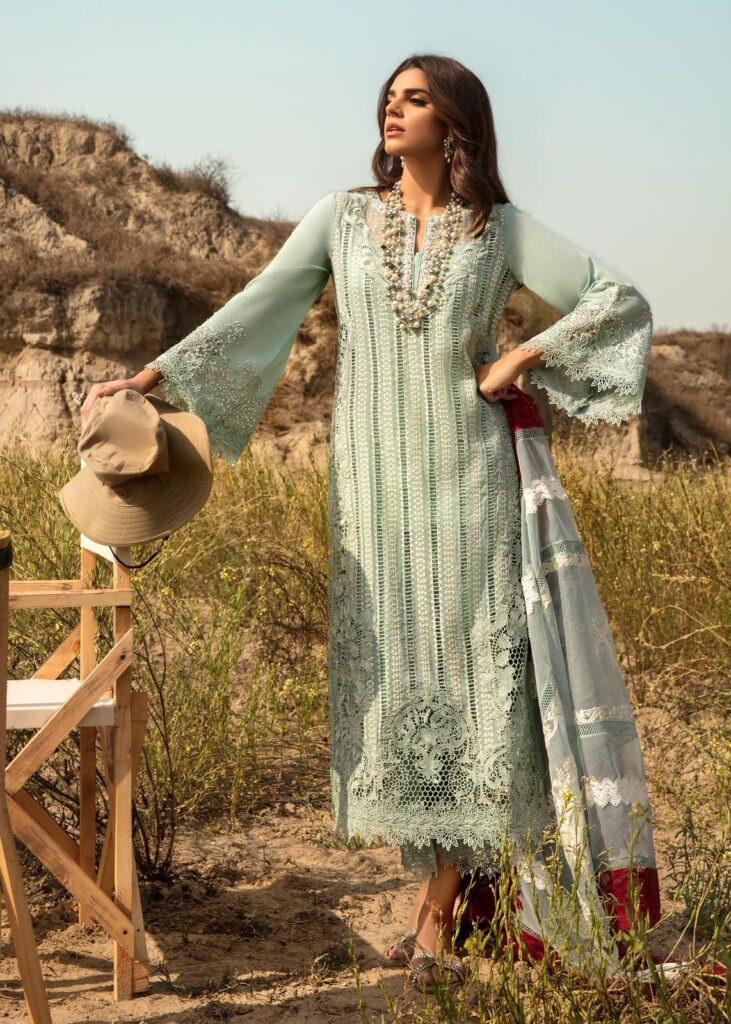 Saira shakira lawn