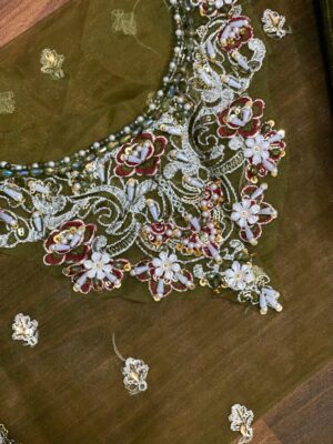 3d flowers for dresses pakistan