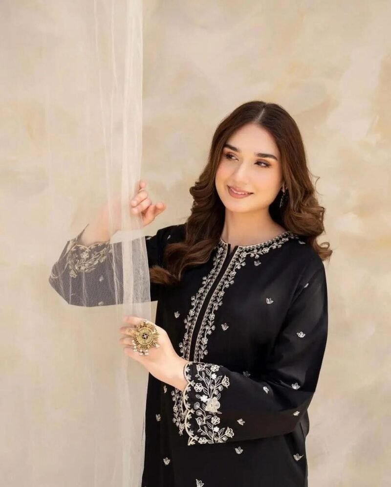 sapphire sale 70% off unstitched pakistan