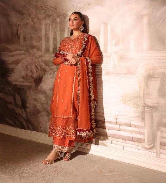 Azure clothing sale - luxury chiffon embroidered 3 piece suit - oye ji Azure clothing sale luxury chiffon suit front embroidery close up shot on oye ji