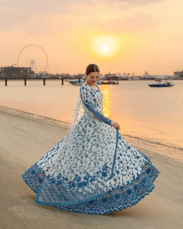faiza saqlain dresses