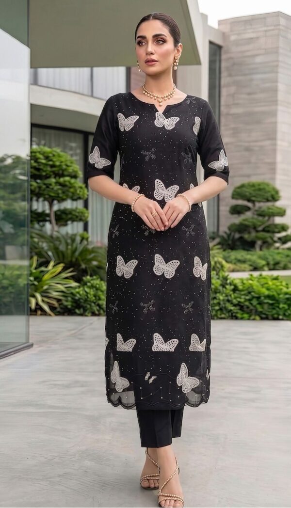 maria b black lawn suit 2026 Summer Collection
