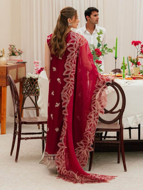 mahnur pk heavy embroidered cotton back side suit with cutwork patch