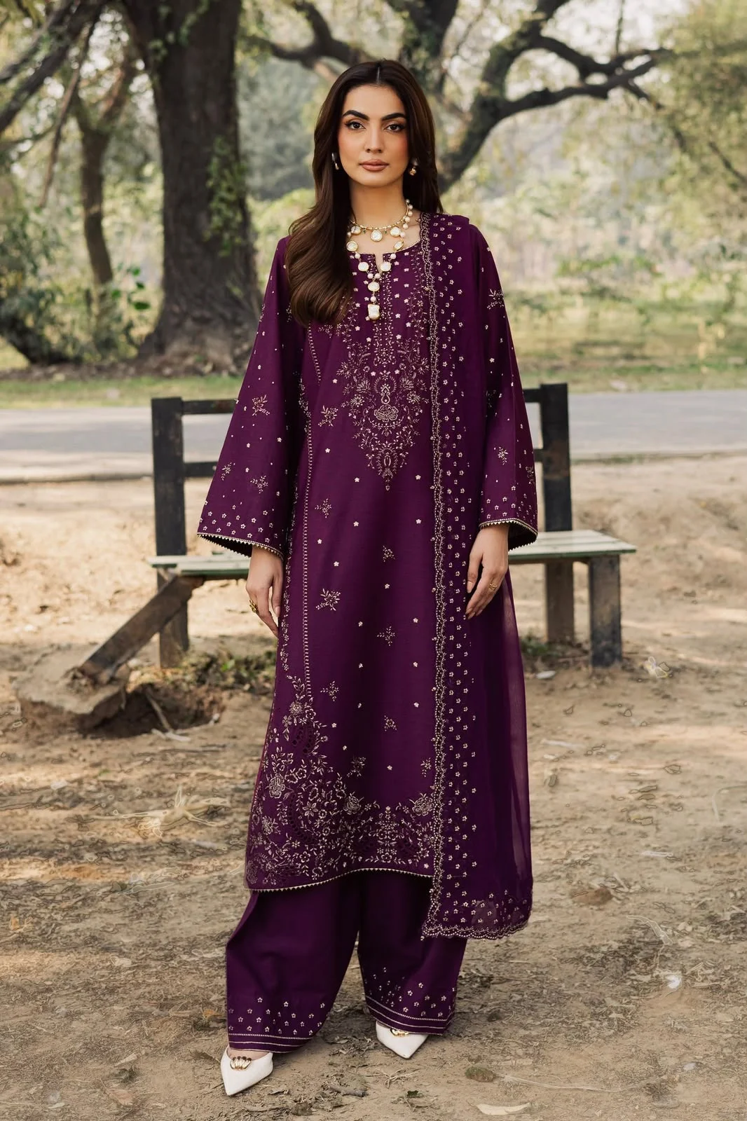 Batik winter collection sale unstitched dhanak embroidered 3pc - oye ji Sale unstitched dhanak embroidered 3pc