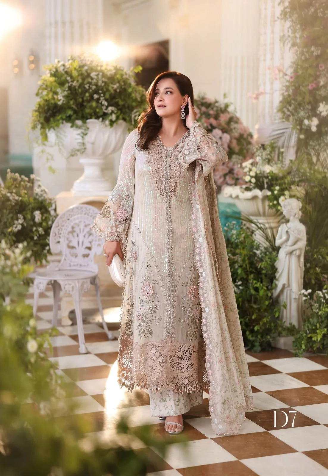 Maria b new collection winter chiffon embroidered unstitched - oye ji Maria b new collection winter chiffon embroidered unstitched